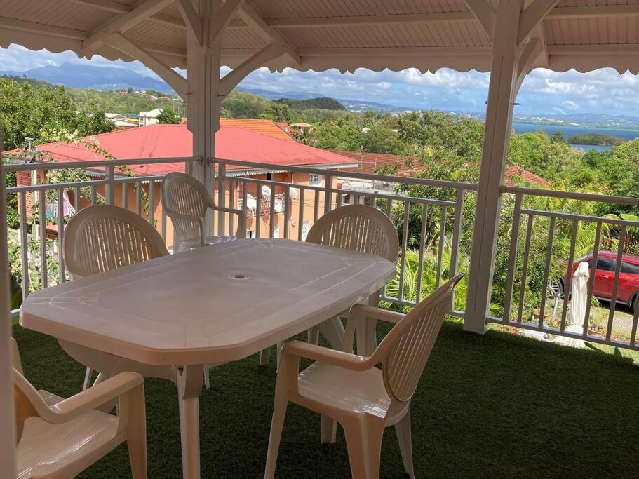 Location Saisonniere Bel Appartement Les Trois-Ilets Exteriér fotografie